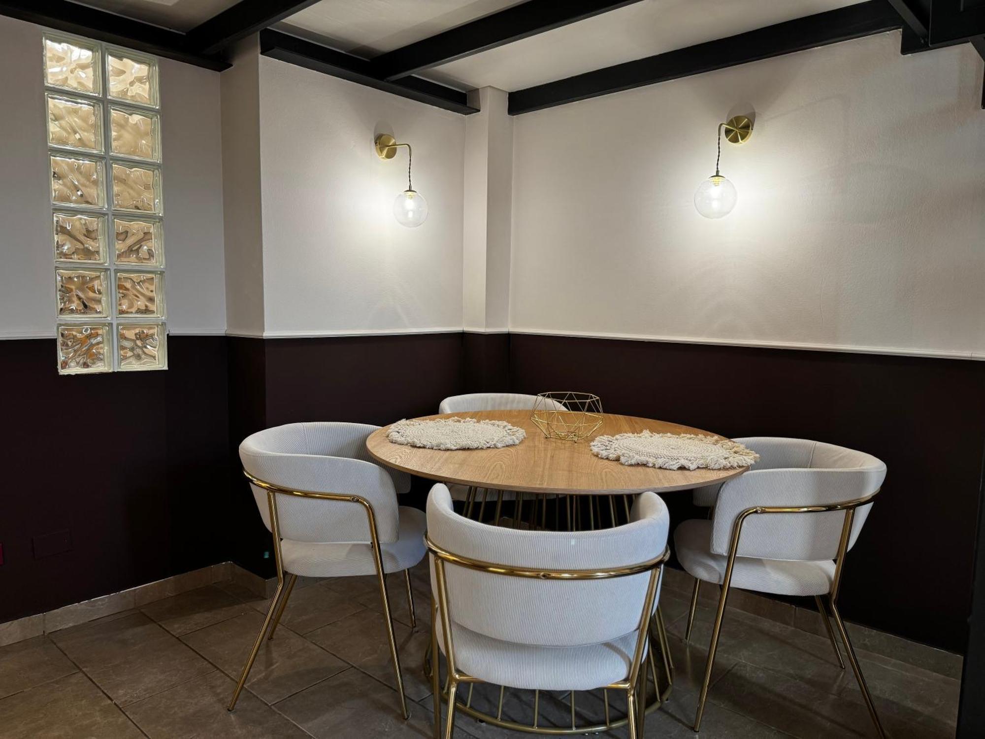 Regina Milano In Verona - Sky Tv, Wifi E Breakfast Box Apartment Exterior photo