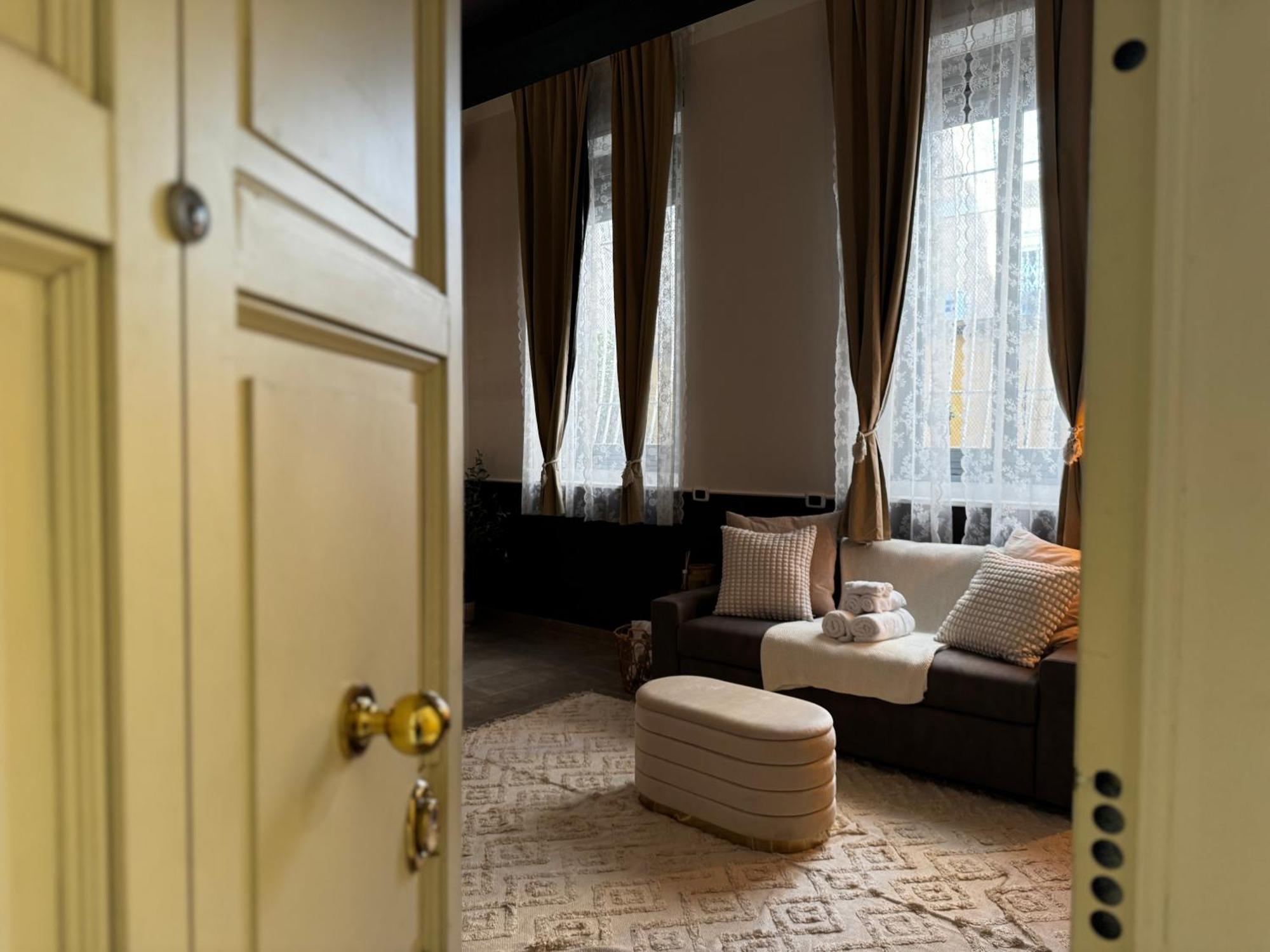 Regina Milano In Verona - Sky Tv, Wifi E Breakfast Box Apartment Exterior photo